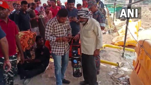 पिता ने खुदवाया था बोरवेल, उसी में गिरा बेटा