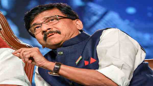 संजय राउत बोले- पार्टी में लोग आते हैं और चले जाते हैं