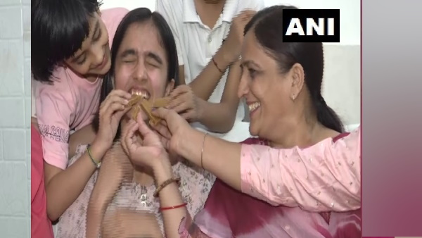 ओवरऑल दसवीं रैंक हासिल की है