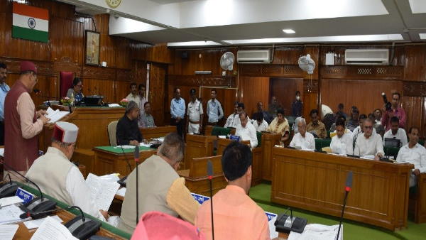 कांग्रेस गैरसेंण को लेकर हुई जमकर हमलावर