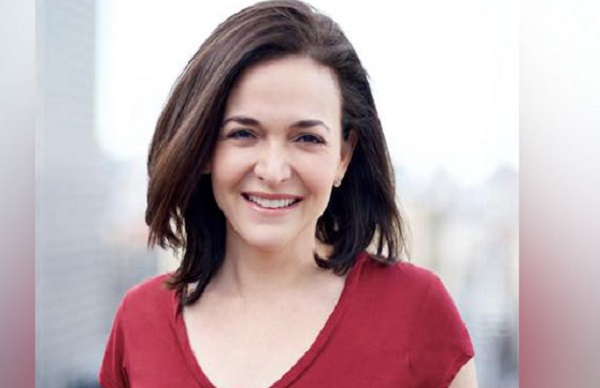 लंबे समय तक जुड़ी रहीं सैंडबर्ग