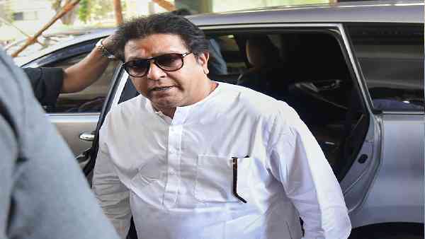 जब चाचा बाल ठाकरे की पार्टी छोड़कर निकले राज ठाकरे