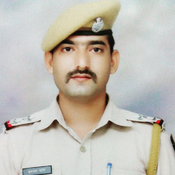 इमरान खान का जीवन का परिचय इमरान खान का जीवन का परिचय