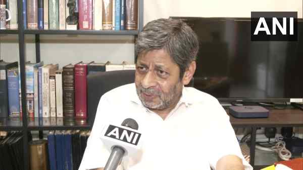 दोनों पक्षों को सुनने के बाद अंतिम फैसला