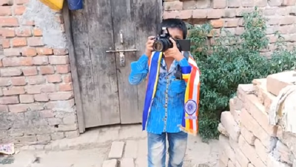 30 बच्चों को पढ़ाता है सोनू