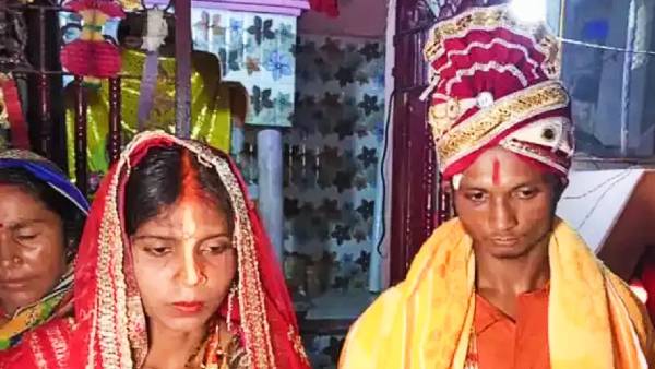 मोबाइल के ज़रिए हुई थई दोस्ती