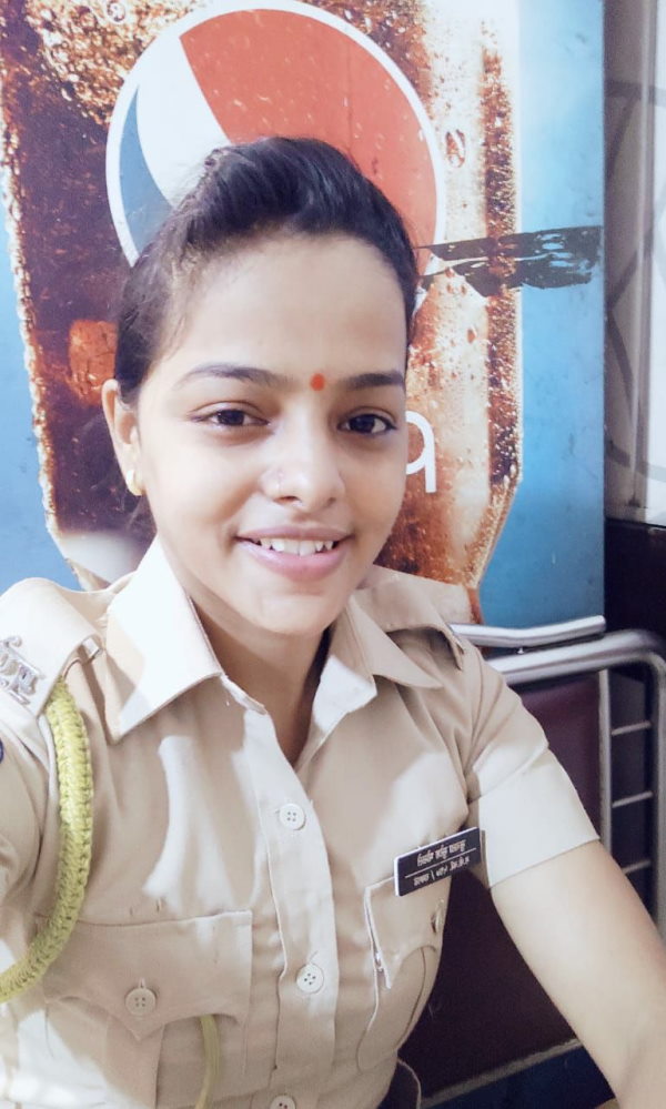 6. सुजाता भोसले