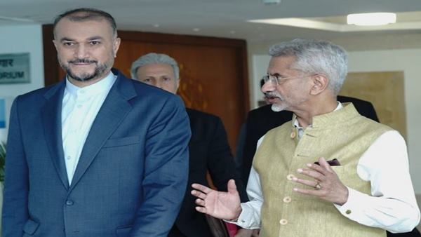 मुसलमान संतुष्ट हैं...