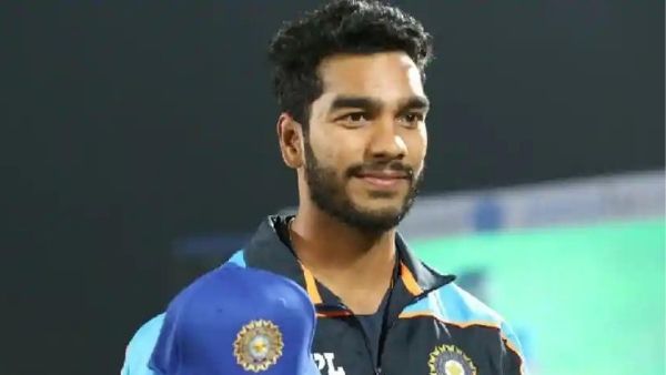 वेंकटेश अय्यर (Venkatesh Iyer)
