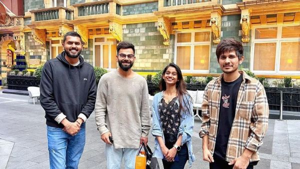 भारतीय खिलाड़ी ब्रिटेन में बिना मास्क के घूमे