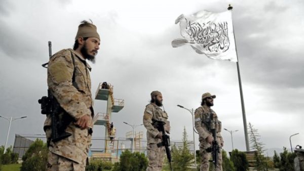 भारत-पाक के बीच नहीं आएगा देश भारत-पाक के बीच नहीं आएगा देश