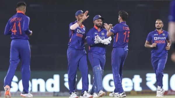 20 रन देकर लिए 3 विकेट 20 रन देकर लिए 3 विकेट