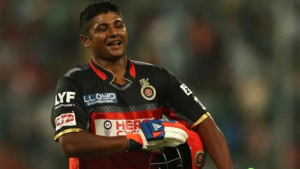 2015 से खेल रहे हैं IPL 