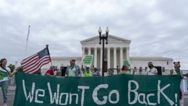 गर्भपात नहीं रहा सांविधानिक अधिकार