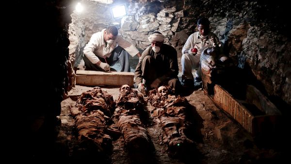 लोगों का ममी मेनिया