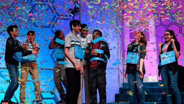 50 हजार डॉलर का मिला इनाम 50 हजार डॉलर का मिला इनाम