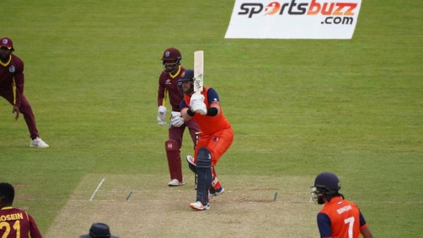 309 रन का विशाल टारगेट