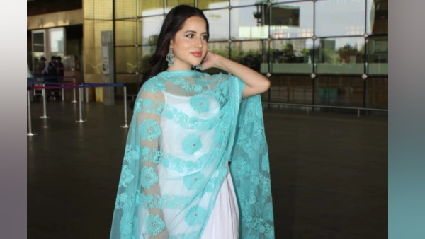 इस ड्रेस में देख लोग हुए हैरान 