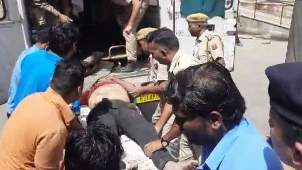 कैसे हुआ था घायल मुख्तार