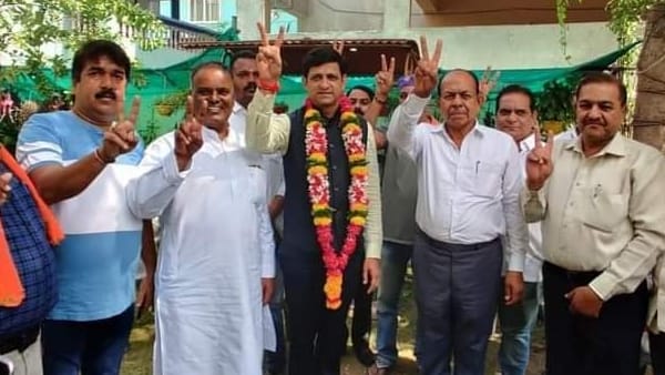 दिग्गजों से मेल मुलाकात का सिलसिला 