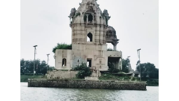 रानी तालाब 