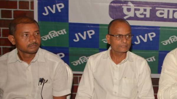 विवाद होने पर बदल-बदल कर कार्यभार दिया जाता है- अनिल विवाद होने पर बदल-बदल कर कार्यभार दिया जाता है- अनिल