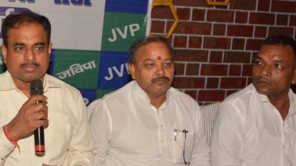 के टी कॉलेज के अंदर अशोक कुमार का जमीन कैसे है ? के टी कॉलेज के अंदर अशोक कुमार का जमीन कैसे है ?