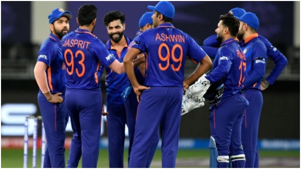 दोनों टीमें इस प्रकार हैं दोनों टीमें इस प्रकार हैं