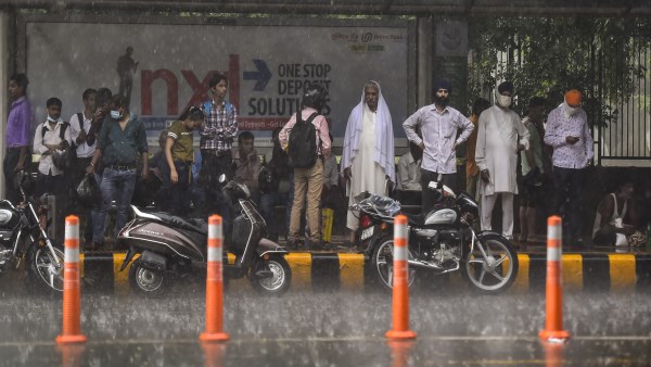 बारिश ने महाराष्ट्र में भी बरपा रखा है कहर 