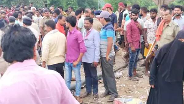 कई किलोमीटर दूर तक सुनाई दी धमाके गूंज