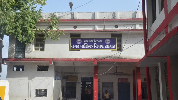 कांग्रेस के पास न अनुभवी पार्षद, न पर्याप्त संख्या कांग्रेस के पास न अनुभवी पार्षद, न पर्याप्त संख्या