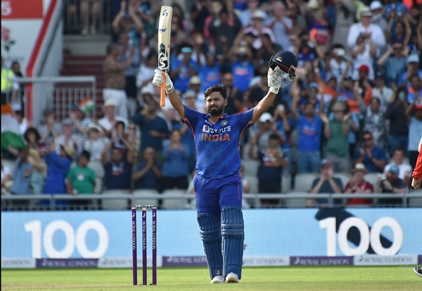 मैं होता तो जीत का रन चौके-छक्के से पूरा करता मैं होता तो जीत का रन चौके-छक्के से पूरा करता
