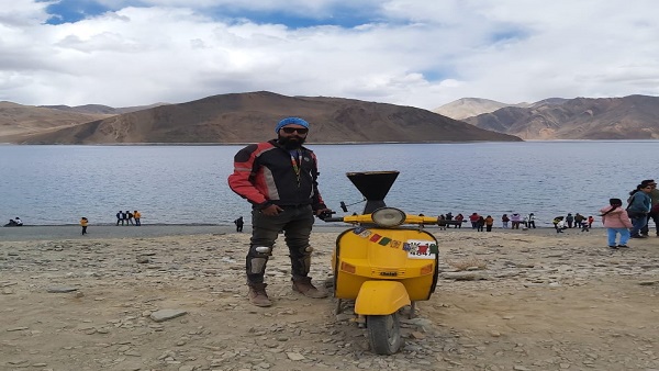 पांगोंग झील, दुन‍िया की तीसरी सबसे बड़ी झील 