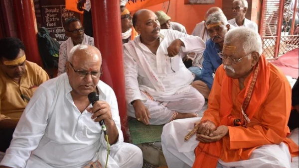'हिंदू धर्म अपनाकर संतुष्ट महसूस कर रहा हूं'
