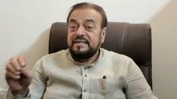 TMC सांसद ने भी साधा निशाना