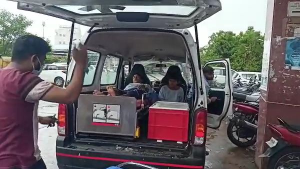 पानी के पीने के चलते ही तबीयत बिगड़ी