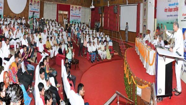 ashok gahlot