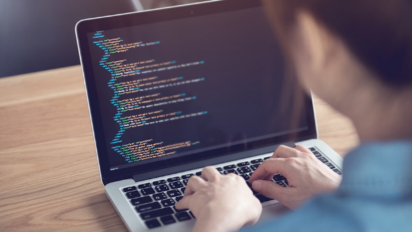 पिता लैपटॉप को लॉकर में बंद करके रखते थे पिता लैपटॉप को लॉकर में बंद करके रखते थे