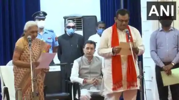 तोड़े कई मिथक