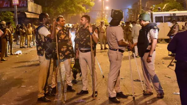 पुलिस टीम का गठन