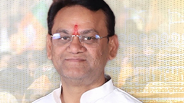 शाखा से सत्ता की कुर्सी तक का सफर