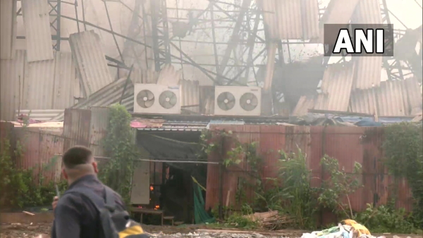 A fire breaks out in Andheri at Chitrakoot film set in mumbai