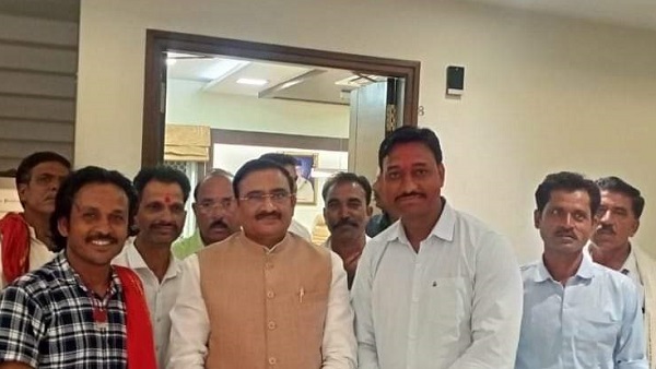 राजपूत समर्थक को हराने वाले ने भूपेंद्र सिंंह के साथ राजपूत समर्थक को हराने वाले ने भूपेंद्र सिंंह के साथ