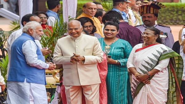 श्रीलंका के राष्ट्रपति ने दी बधाई
