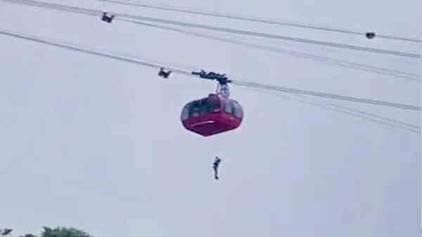 इस साल कई रोपवे हादसे हो चुके हैं