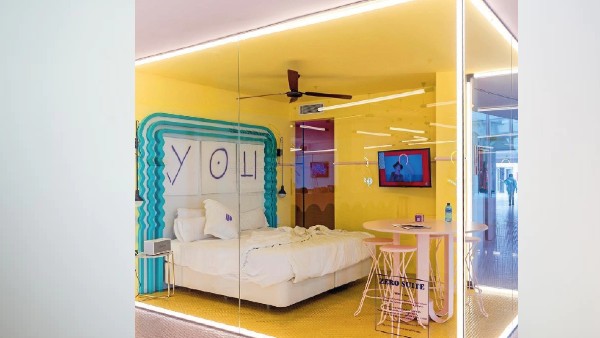 टिकटॉकर भी पहुंचीं