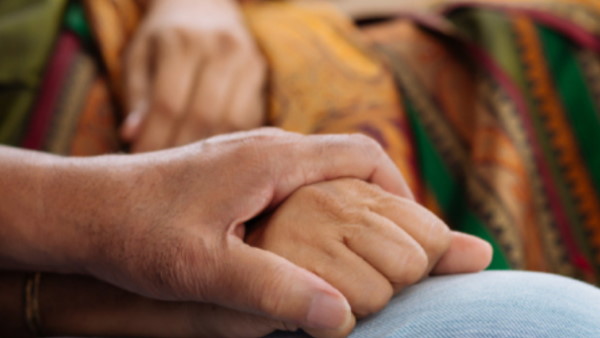 'भाई की पत्नी से अफेयर, उसी के साथ घूम रहा था'