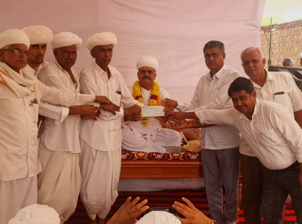 पिता को यही सच्ची श्रद्धांजलि पिता को यही सच्ची श्रद्धांजलि