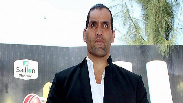 खली के फैंस जहां परेशान हो गए 