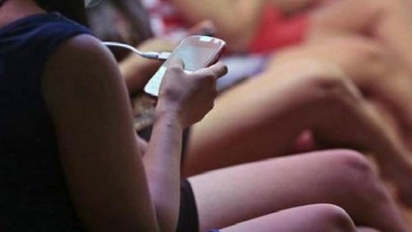 मैं वो फीस लेती हूं जिसकी.....